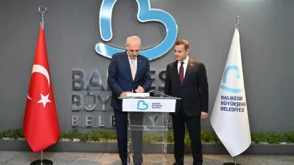 Başkan Akın, TBMM Başkanı Kurtulmuş’u belediyede ağırladı
