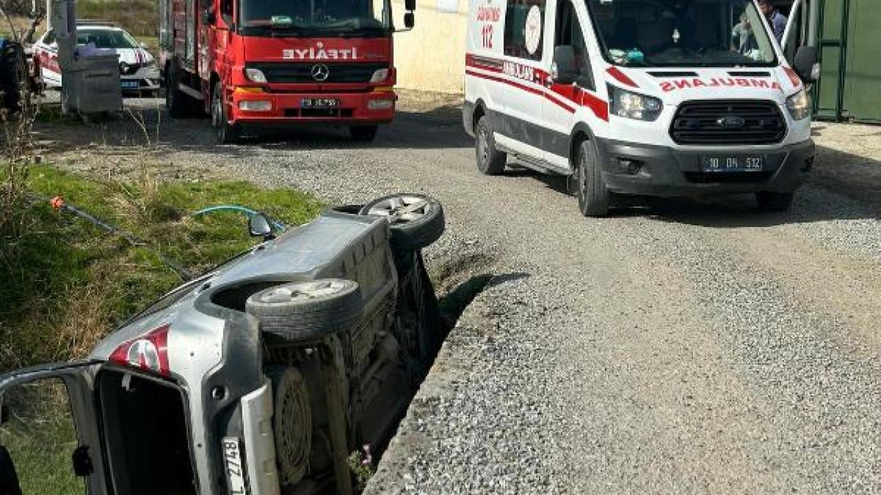 Burhaniye’de otomobil bakın nereye uçtu!