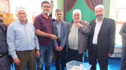Burhaniye'de Umre hayrı yoğun ilgi gördü