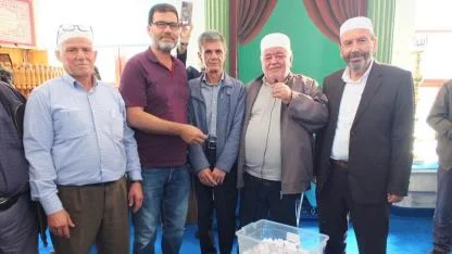 Burhaniye'de Umre hayrı yoğun ilgi gördü