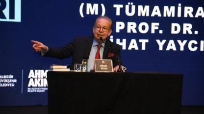 Cihat Yaycı: Mavi Vatan’ın babalarını açıkladı