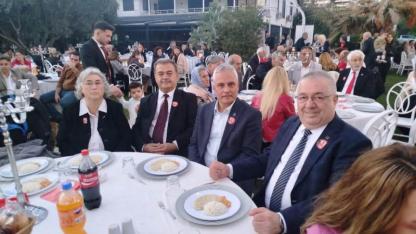 Cumhuriyet Bayramı Edremit'te Add İle Kutlandı