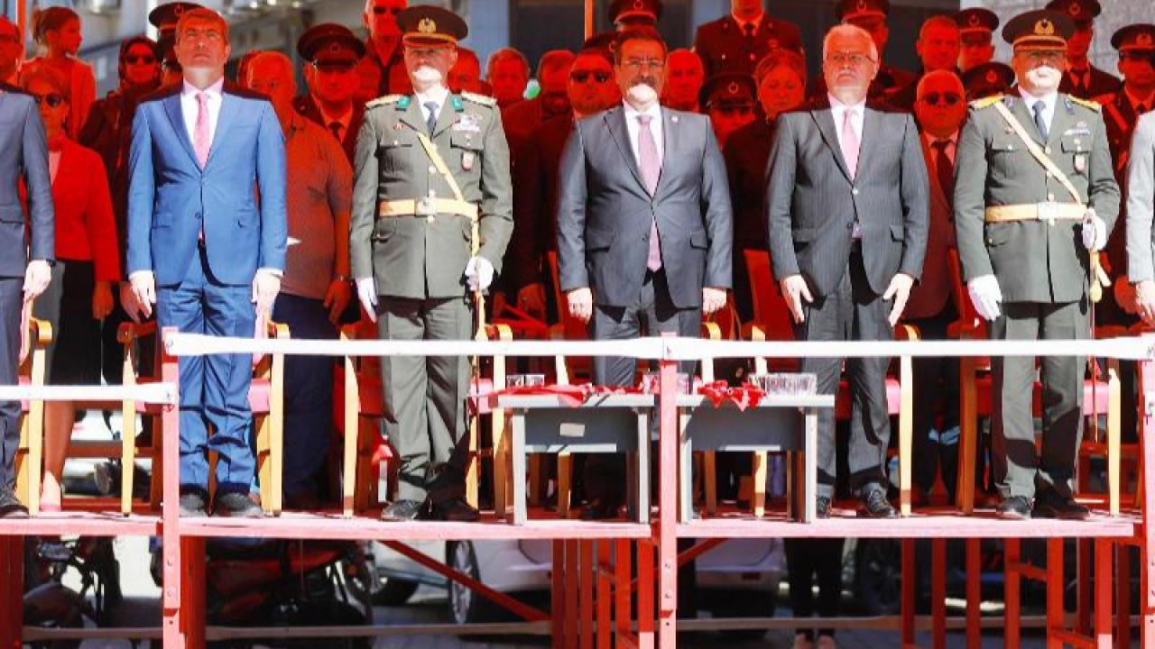 Cumhuriyetimizin 102. Yılı Burhaniye'de Coşkuyla Kutlandı