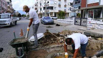 Edremit Belediyesi’nde altyapı çalışmaları devam ediyor