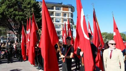 Edremit’te Cumhuriyet’in 102. Yılı Coşkuyla Kutlandı