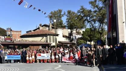 Havran’da 102. Cumhuriyet Yılı Coşkusu, Hamambaşı Meydanı’nı boş bırakmadı