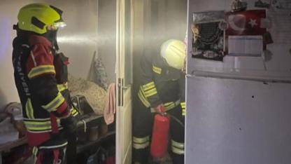 İvrindi'de Buzdolabından çıkan yangın korku dolu anlar yaşattı