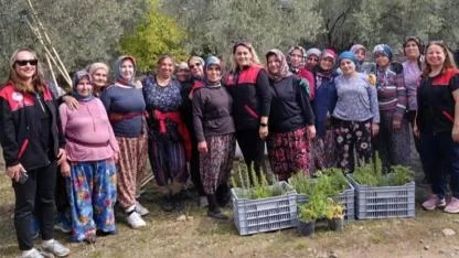 Kadın emeğiyle toprakta buluştular!