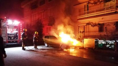 Karesi’ de araç alev alev yandı