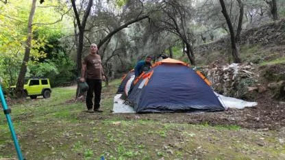Kazdağları’nda Anlamlı Buluşma: TRAC Edremit Şubesi Ortak Frekans Kampı