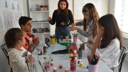Özgür Gazze’li Çocuklarla Resim Yapmak İstiyorlar