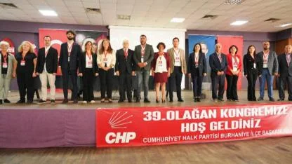 CHP Burhaniye İlçe Kongresi: %93’lük Rekor Katılım ile Demokrasiye Damga Vurdu!