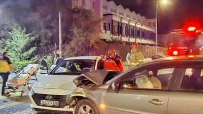 Edremit’te Kaza: 2 Yaralı