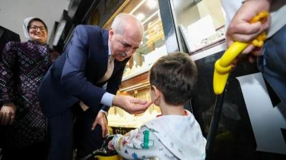 Numan Kurtulmuş’un Balıkesir’deki temasları sürüyor.
