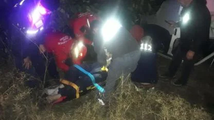 Savaştepe’de Kaza: 1 Kişi Araçta Sıkıştı