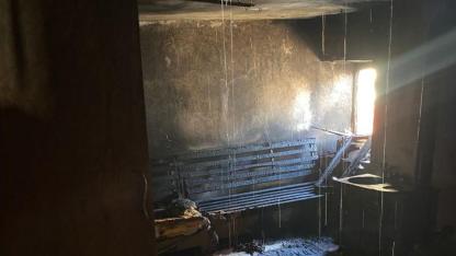 Sındırgı’da çıkan yangın evi kullanılamaz hale getirdi.