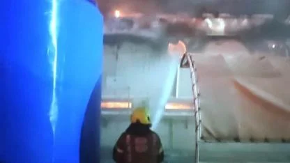 Susurluk'ta fabrikada yangın çıktı.