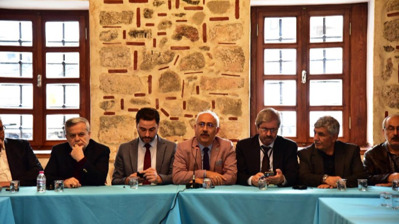 Vakıf Medeniyeti Balıkesir Üniversitesinde Konuşuldu: Uluslararası Sempozyum