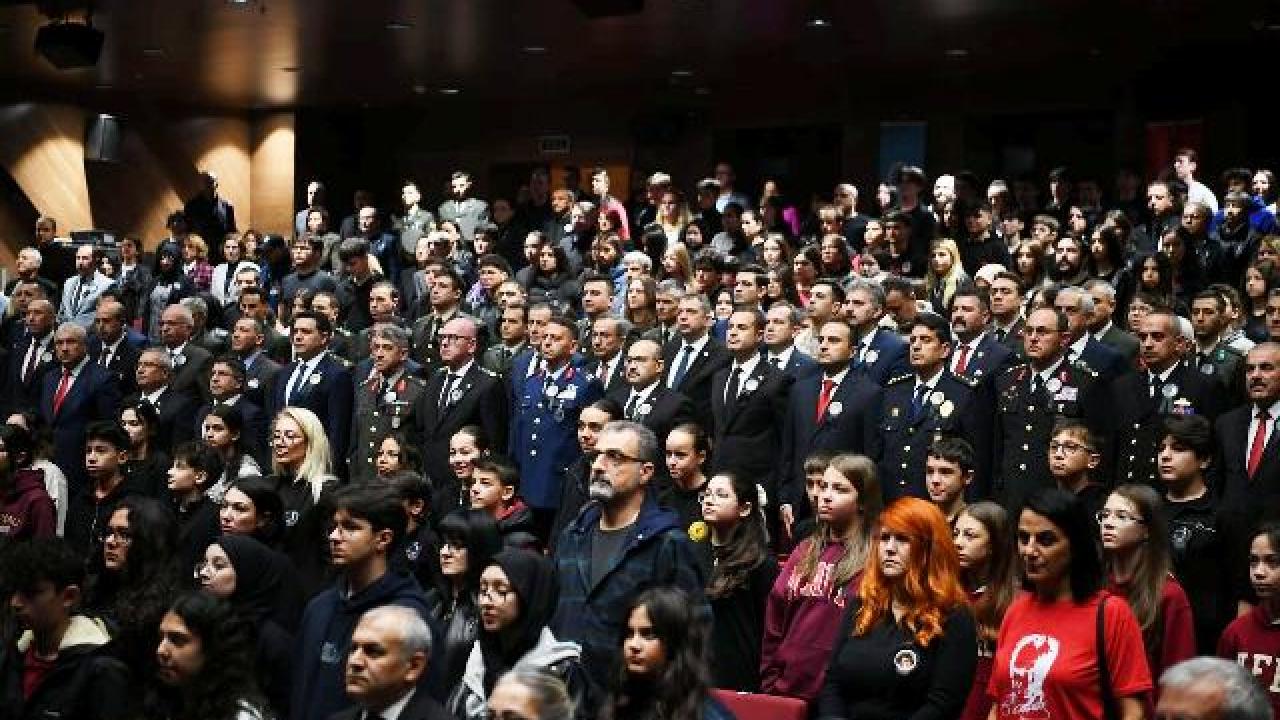 10 Kasım Anma günü etkinlikleri Avlu Kongre ve Kültür Merkezi’nde Gerçekleşti