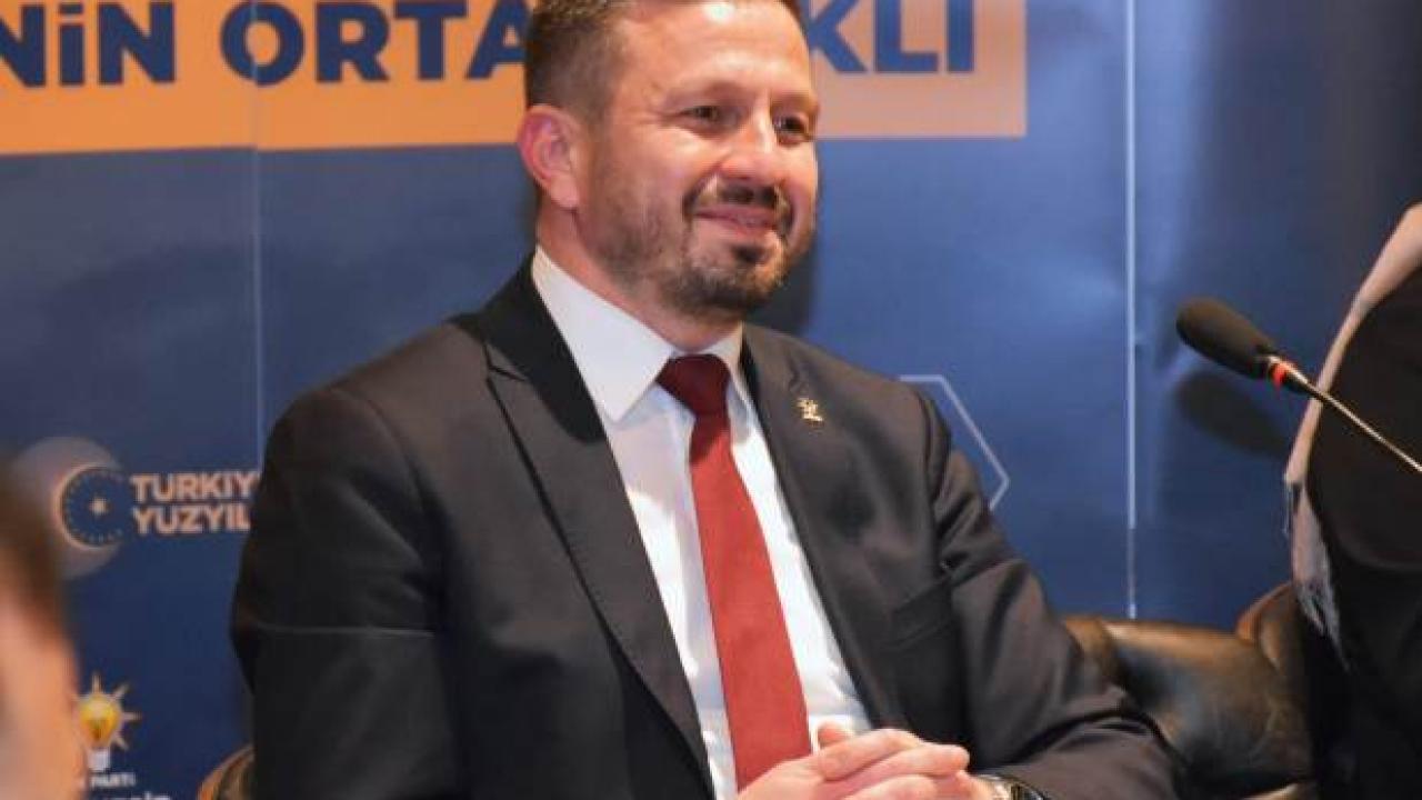 AK Parti Balıkesir İl Başkanı Mehmet Aydemir’den 3 Kasım Zaferinin 23. Yıl Dönümüne Övgü Dolu Mesaj