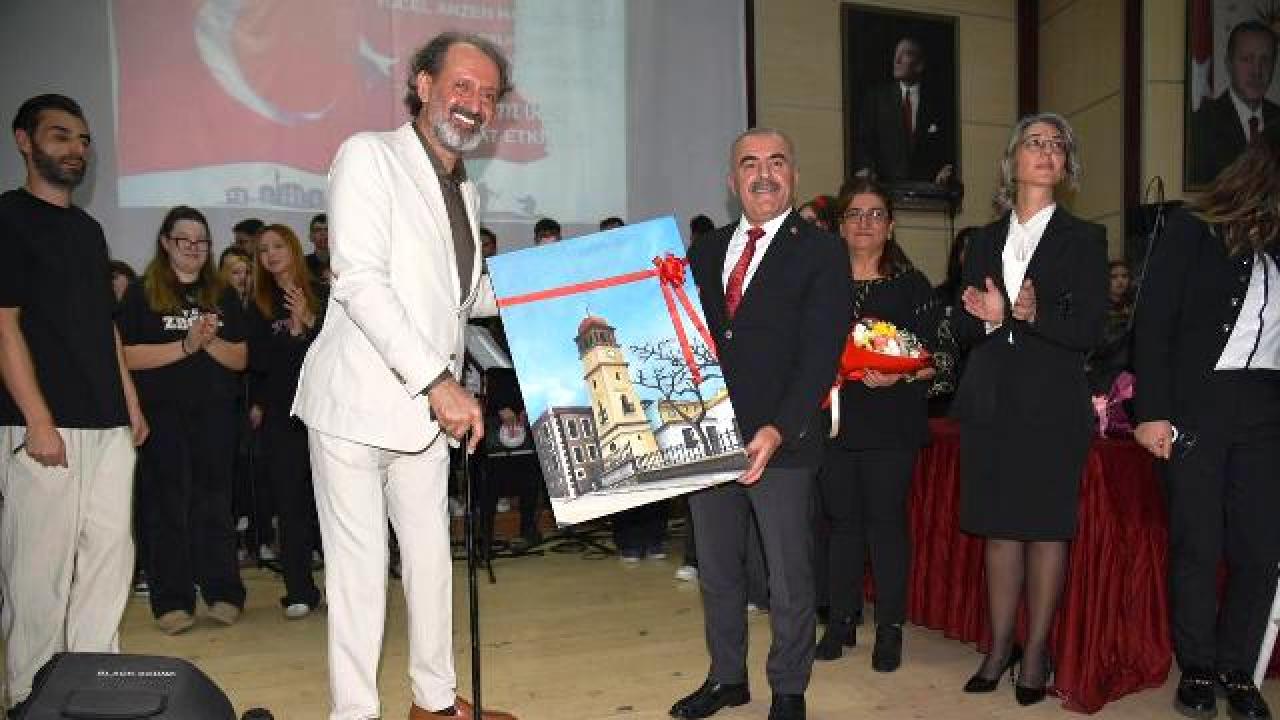 Balıkesir&#039;de Sanatın Kalbi &quot;Kim Var?&quot; Etkinliği ile Attı