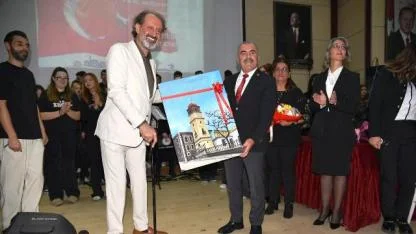 Balıkesir'de Sanatın Kalbi "Kim Var?" Etkinliği ile Attı