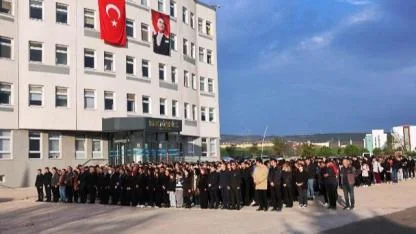 Bandırma Onyedi Eylül Üniversitesi 10 Kasım Atatürk’ü Anma Töreni Gerçekleştirildi