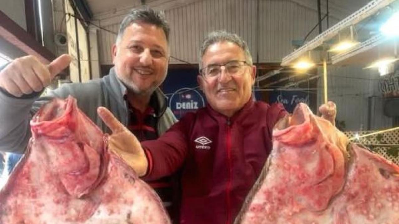 Bandırma’da tezgahlarda Kalkan bolluğu yaşanıyor