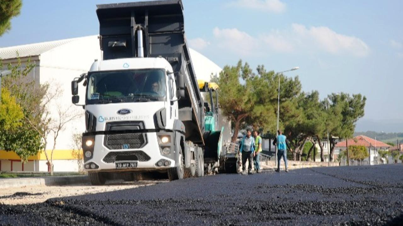 Başkan Ahmet Akın sözünü tuttu, Sarıbeyler modern yoluna kavuştu