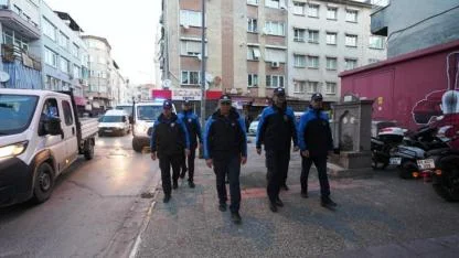 Büyükşehir Zabıtasından kaldırım işgallerine sıkı denetim