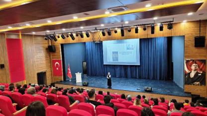 “Çocuklara Yönelik Sosyal Hizmet: Tecrübe, Zorluk ve İmkânlar” Etkinliği Gerçekleştirildi