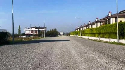 Edremit Belediyesi çalışıyor, Hamidiye Mahallesi yenileniyor