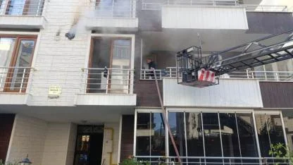 Edremit'te yangın evi kullanılamaz hale getirdi.