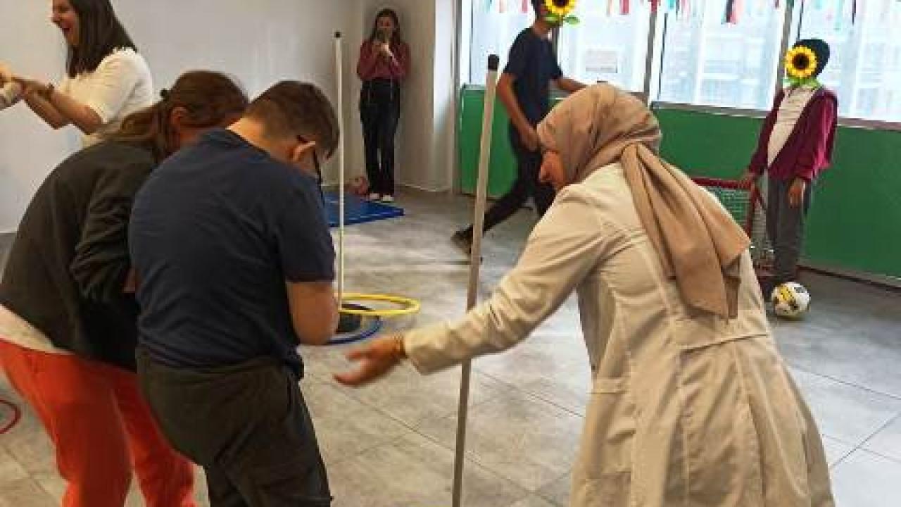 Özel Bireyler İçin “Mutlu Çarşamba” Projesi Bandırma’da Devam Ediyor