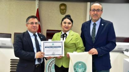 BAÜN’de Uluslararası Araştırmacılara Sertifika Takdimi