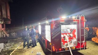 Savaştepe’de tavuk çiftliğinde yangın