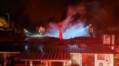 Susurluk’ta Çatı Yangını