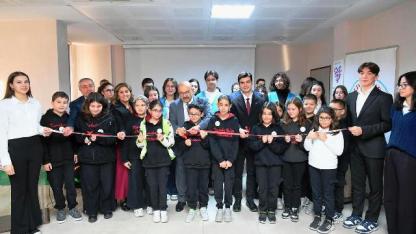 Vali İsmail Ustaoğlu, Dünya Çocuk Hakları Komite Odası Açılışına Katıldı