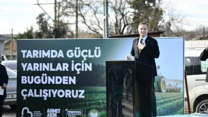 Akın'dan Manyas'a çifte hizmet