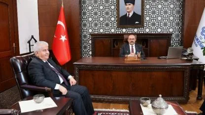 Balıkesir İl Milli Eğitim Müdürlüğü’ne atanan Selahattin Kal, görevine  başladı