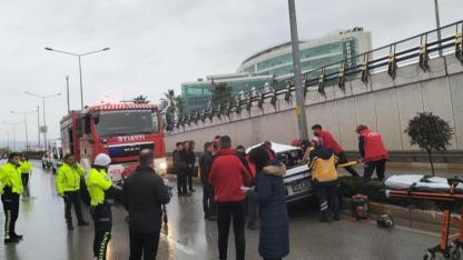 Balıkesir’de alt geçitte kaza: 1 yaralı
