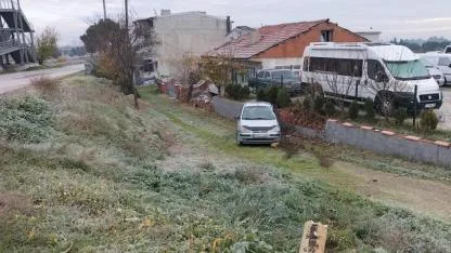 Balıkesir'de otomobil duvara çarptı: 1 yaralı