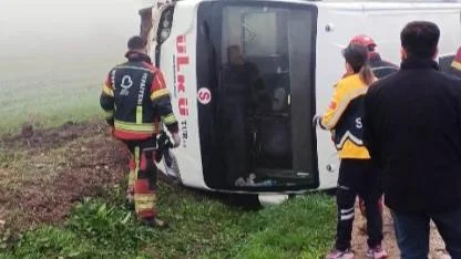 Bandırma’da okul servisi kaza yaptı: 8 yaralı