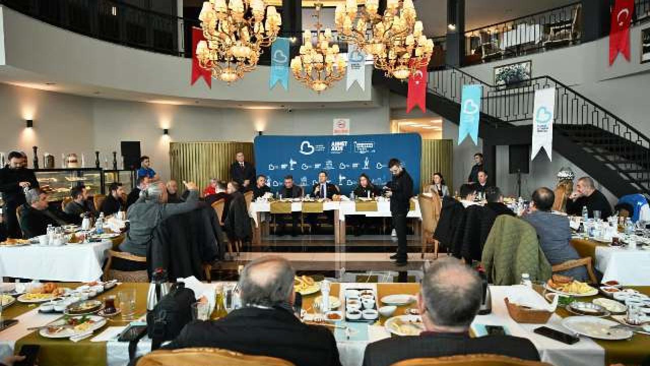 Başkan Akın, medya temsilcileriyle bir araya geldi