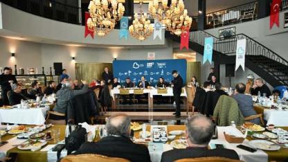 Başkan Akın, medya temsilcileriyle bir araya geldi