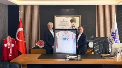 Başkan Şehirli’den Balıkesirspor’a Örnek Destek: Maaşını Kulübe Bağışladı