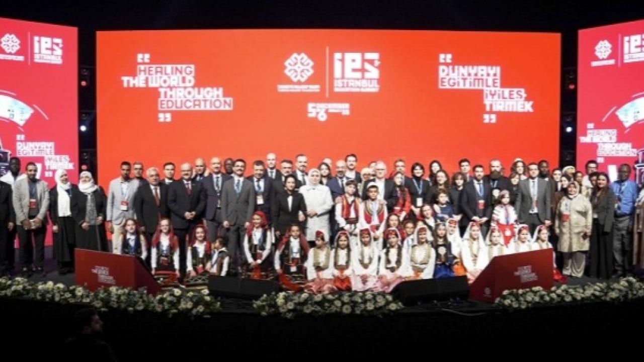 BAÜN, 5. İstanbul Eğitim Zirvesi’nde Temsil Edildi