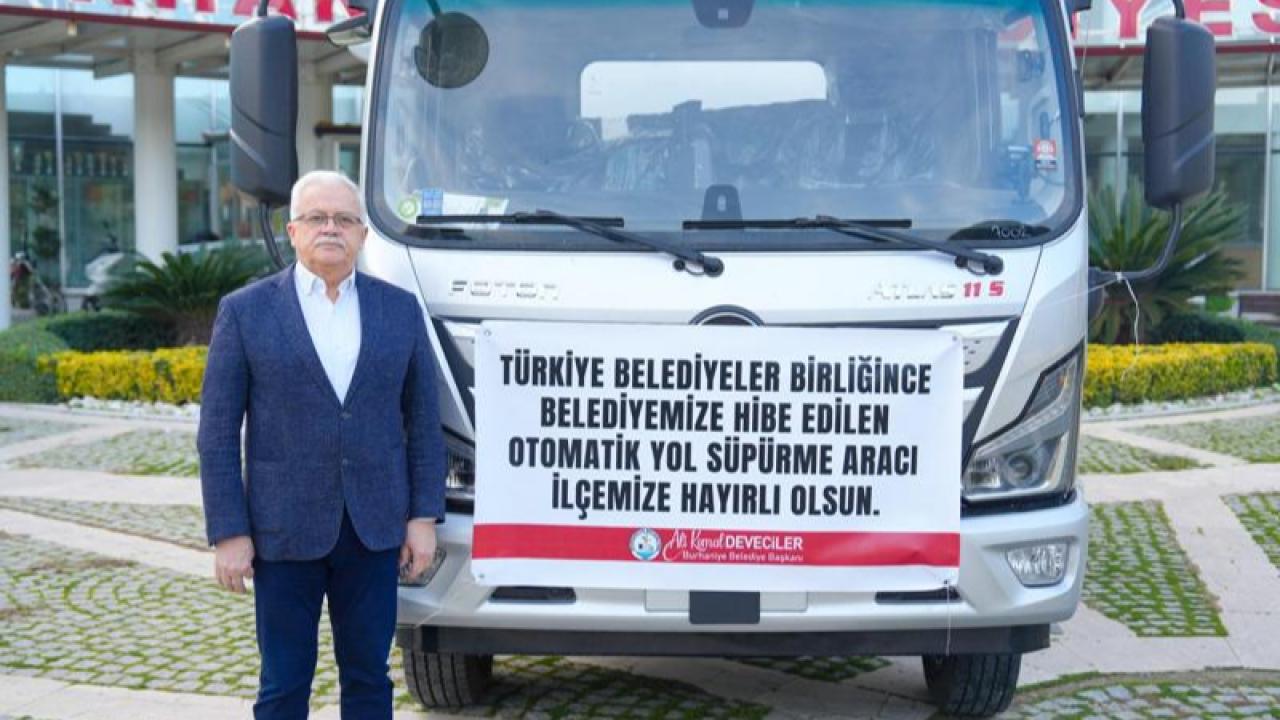 Burhaniye Belediyesi Araç Filosunu Güçlendiriyor