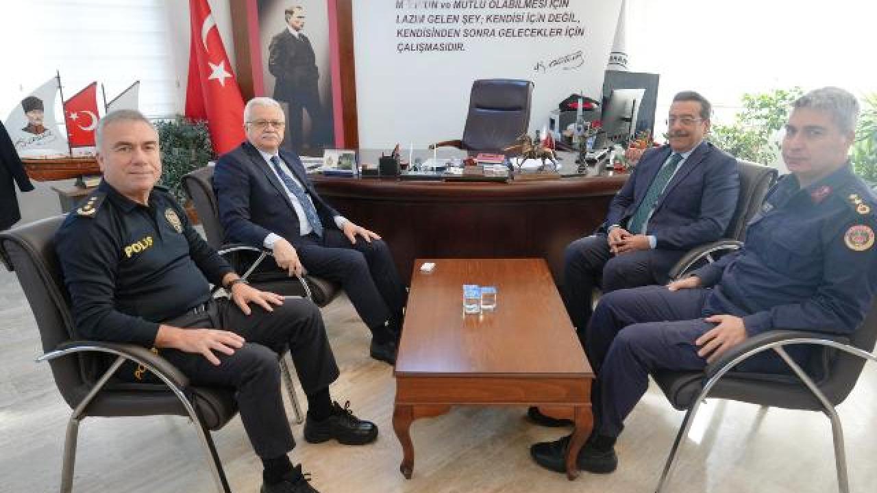 Burhaniye Protokolünden Başkan Deveciler’e Ziyaret