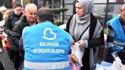 Büyükşehirden 20 ilçede kandil ikramı